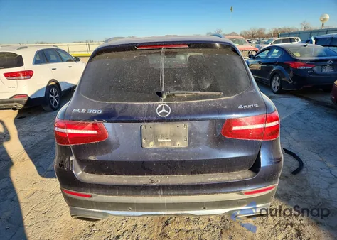 2019 Mercedes-Benz Glc 300 4Matic z USA, uszkodzony, nr VIN WDC0G4KB9KV166342